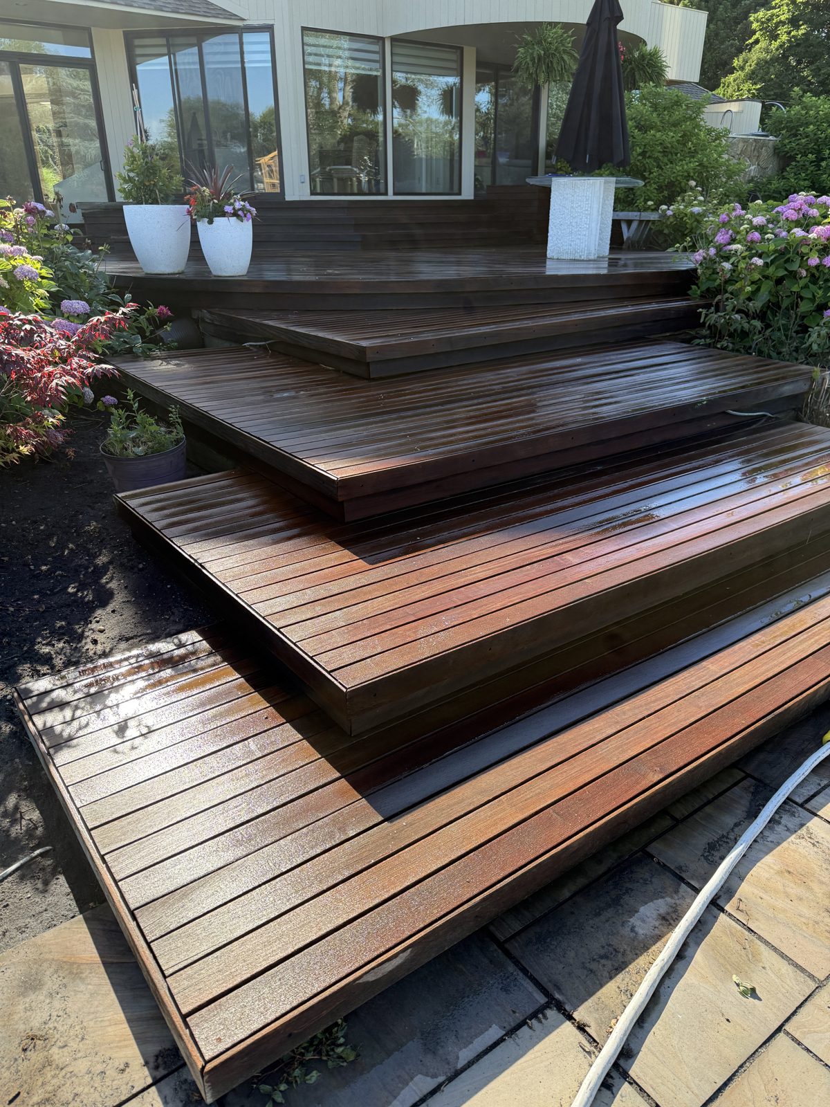 Restored mahogany ipe deck after cleaning and sealing